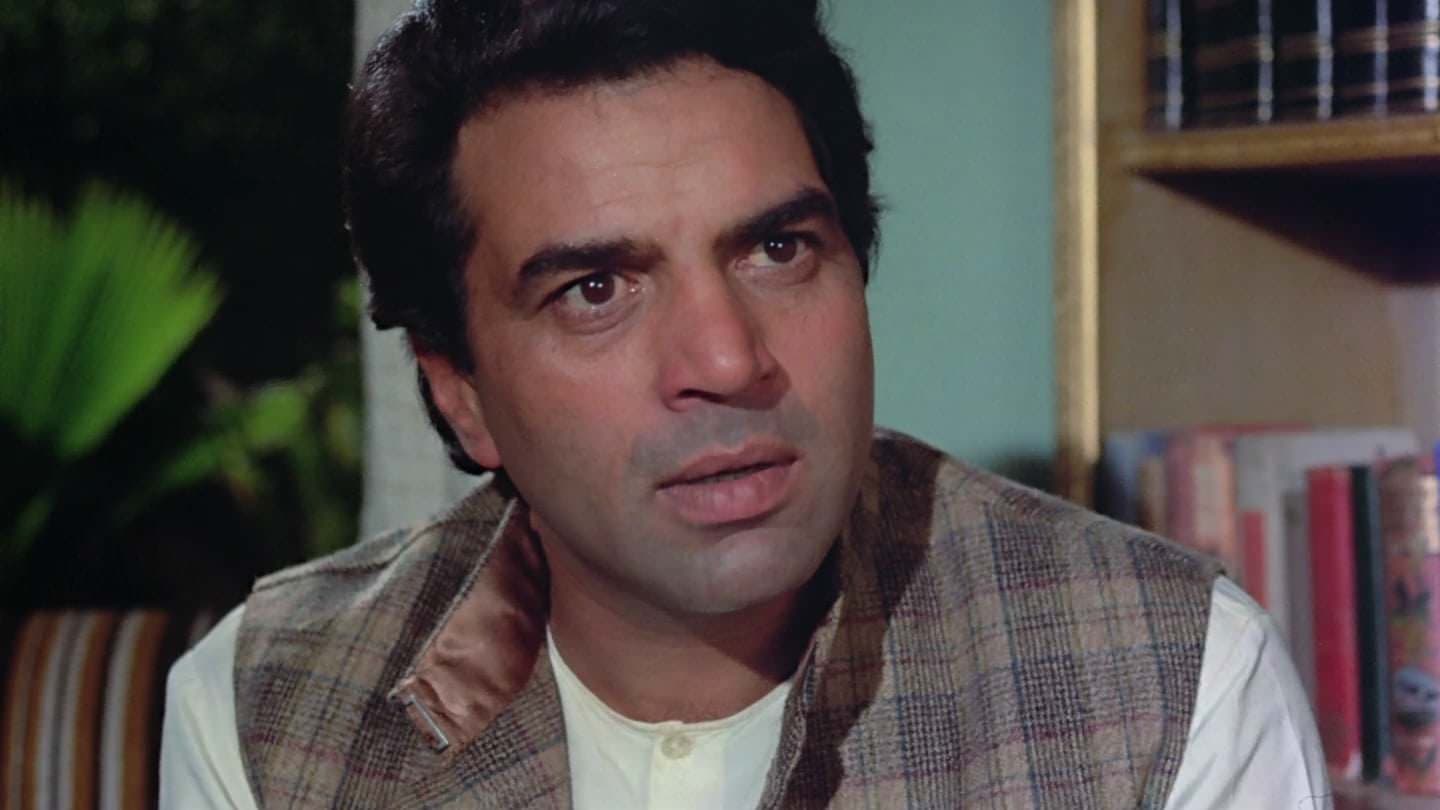 Chupke Chupke backdrop