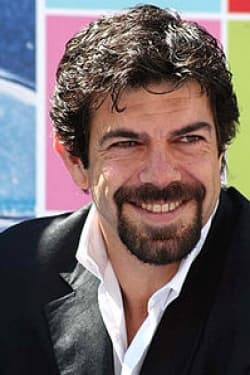 Pierfrancesco Favino