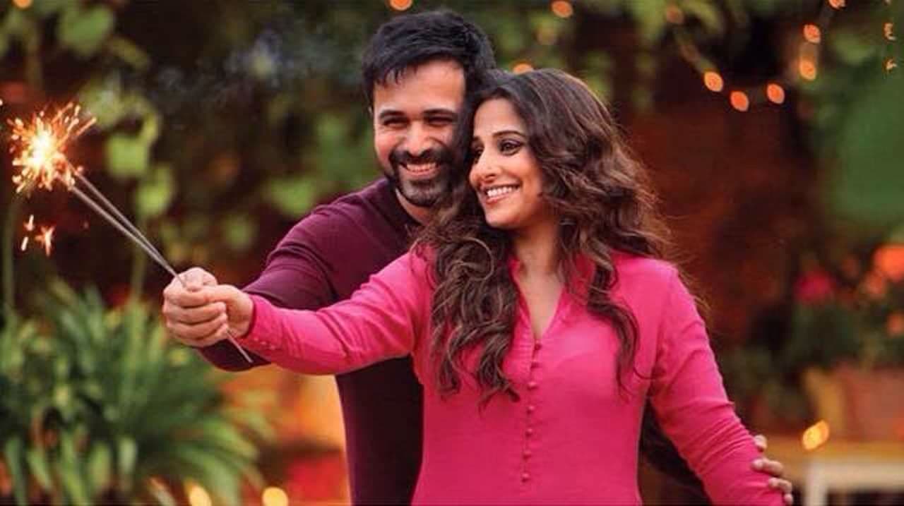 Hamari Adhuri Kahani backdrop