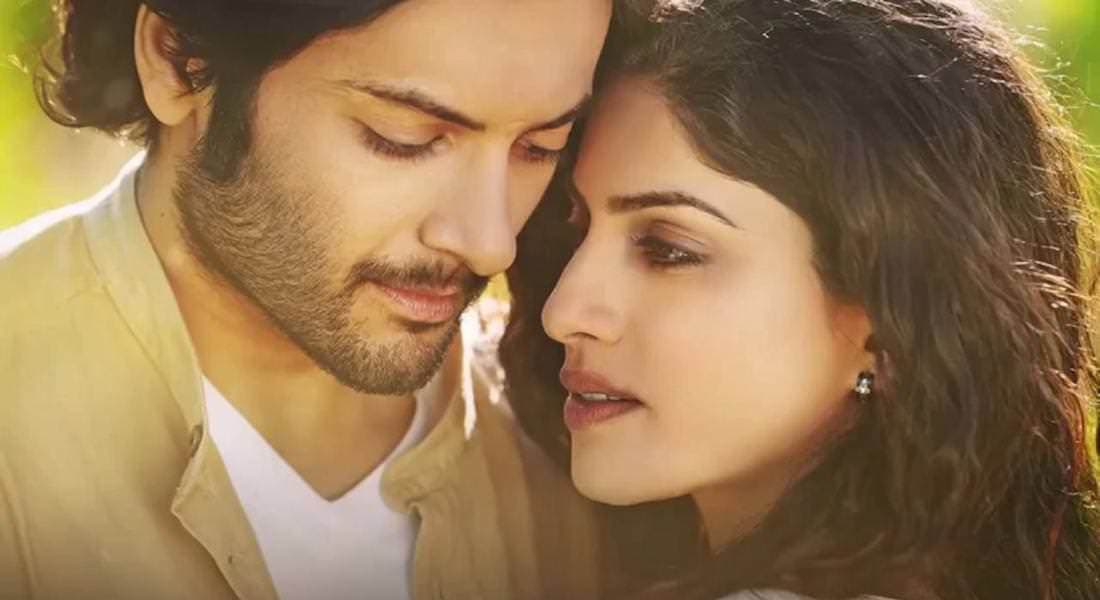 Khamoshiyan backdrop
