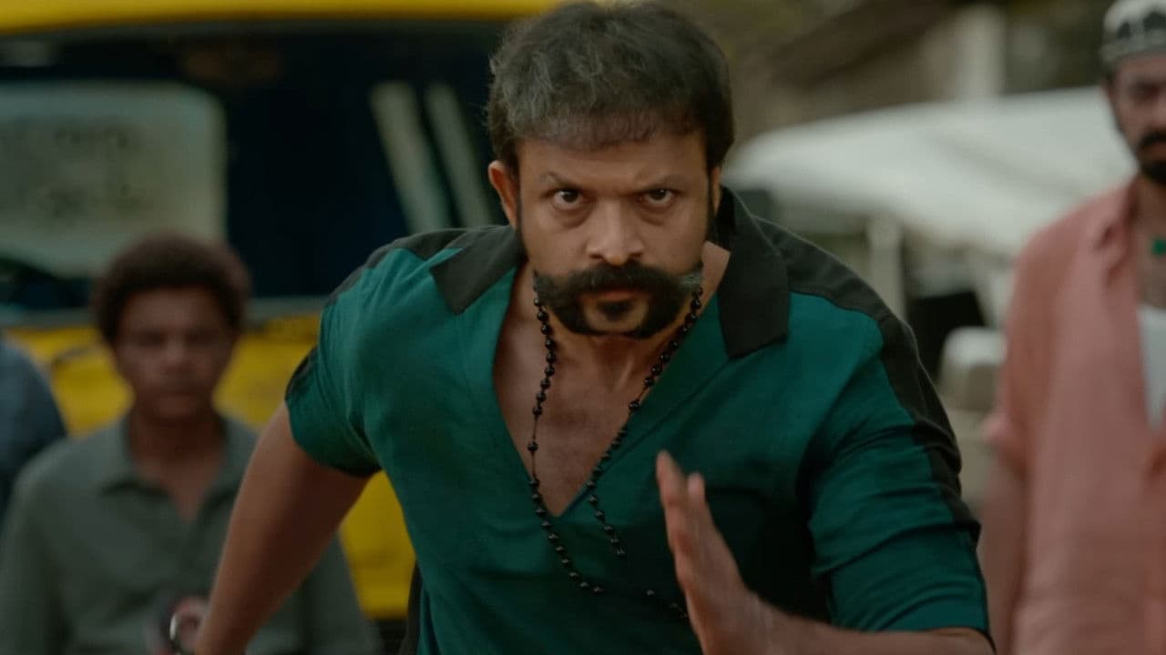 Aadu 3 Part 1 backdrop