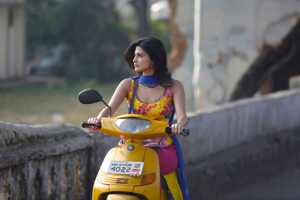 I had to lose my inhibitions - Aahana Kumra on her role in 'Lipstick Under My Burkha'