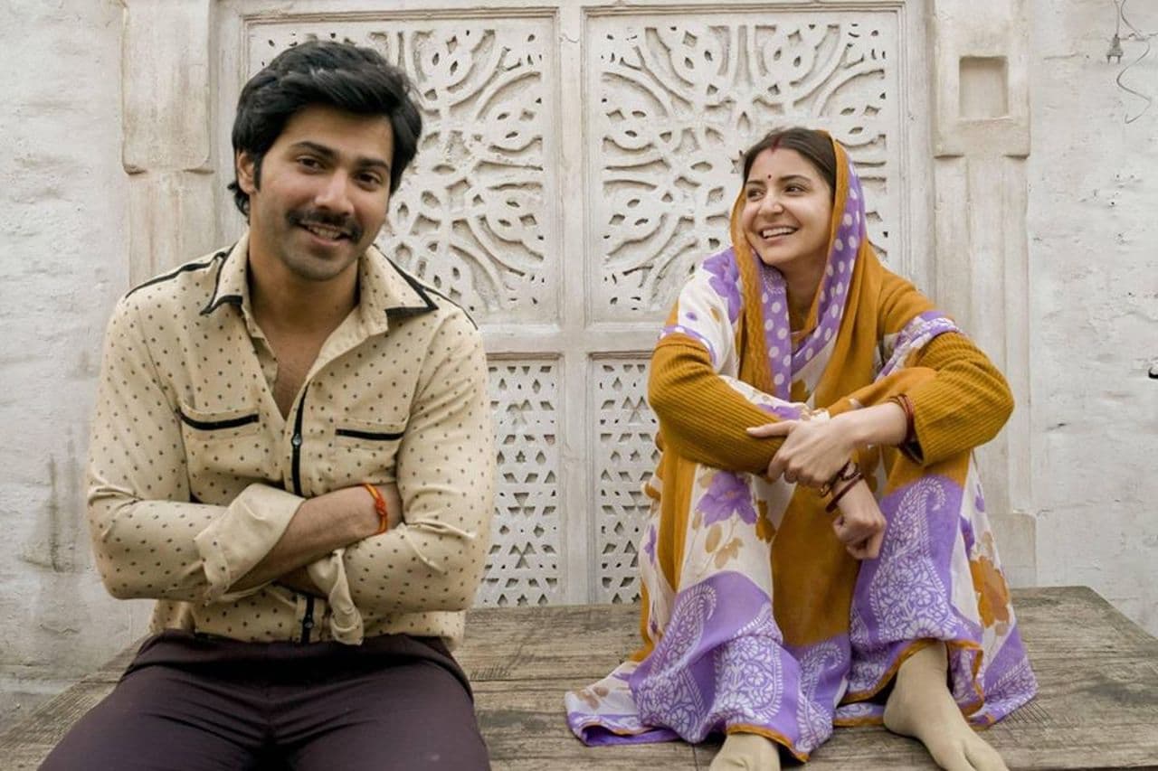Sui Dhaaga backdrop