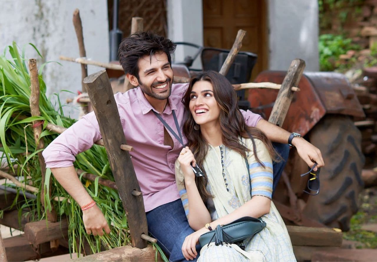 Luka Chuppi backdrop