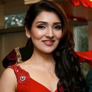 Tina Ahuja