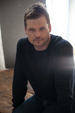 Bailey Chase Poster