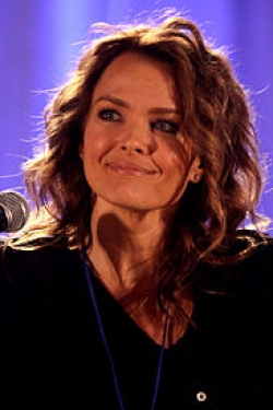 Dina Meyer Poster